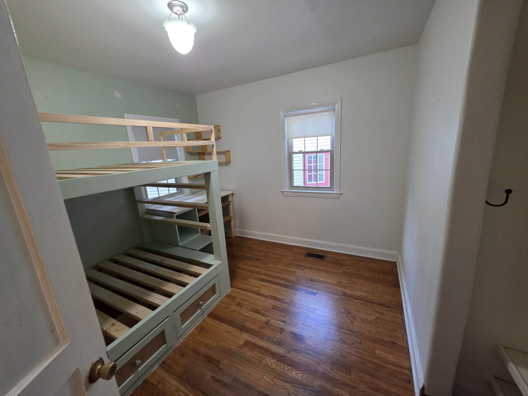 322 E Campbell Rd