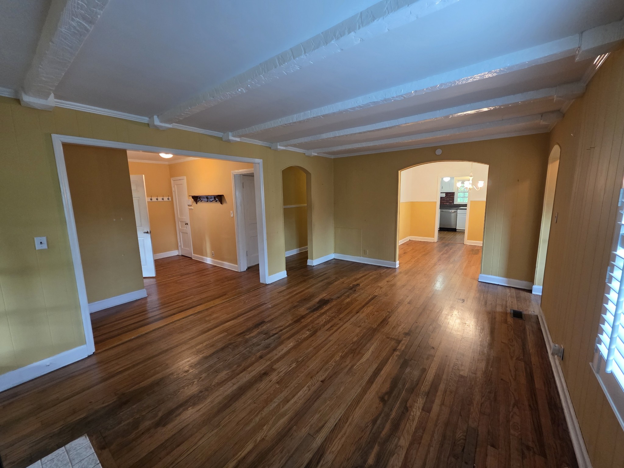 322 E Campbell Rd