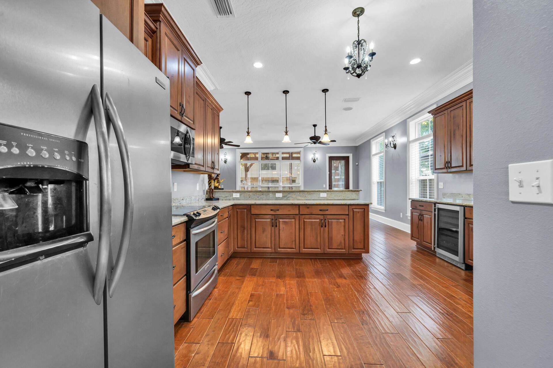 2 Plantation Oaks Drive