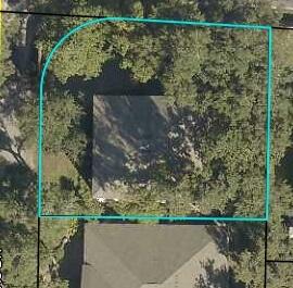 2 Plantation Oaks Drive