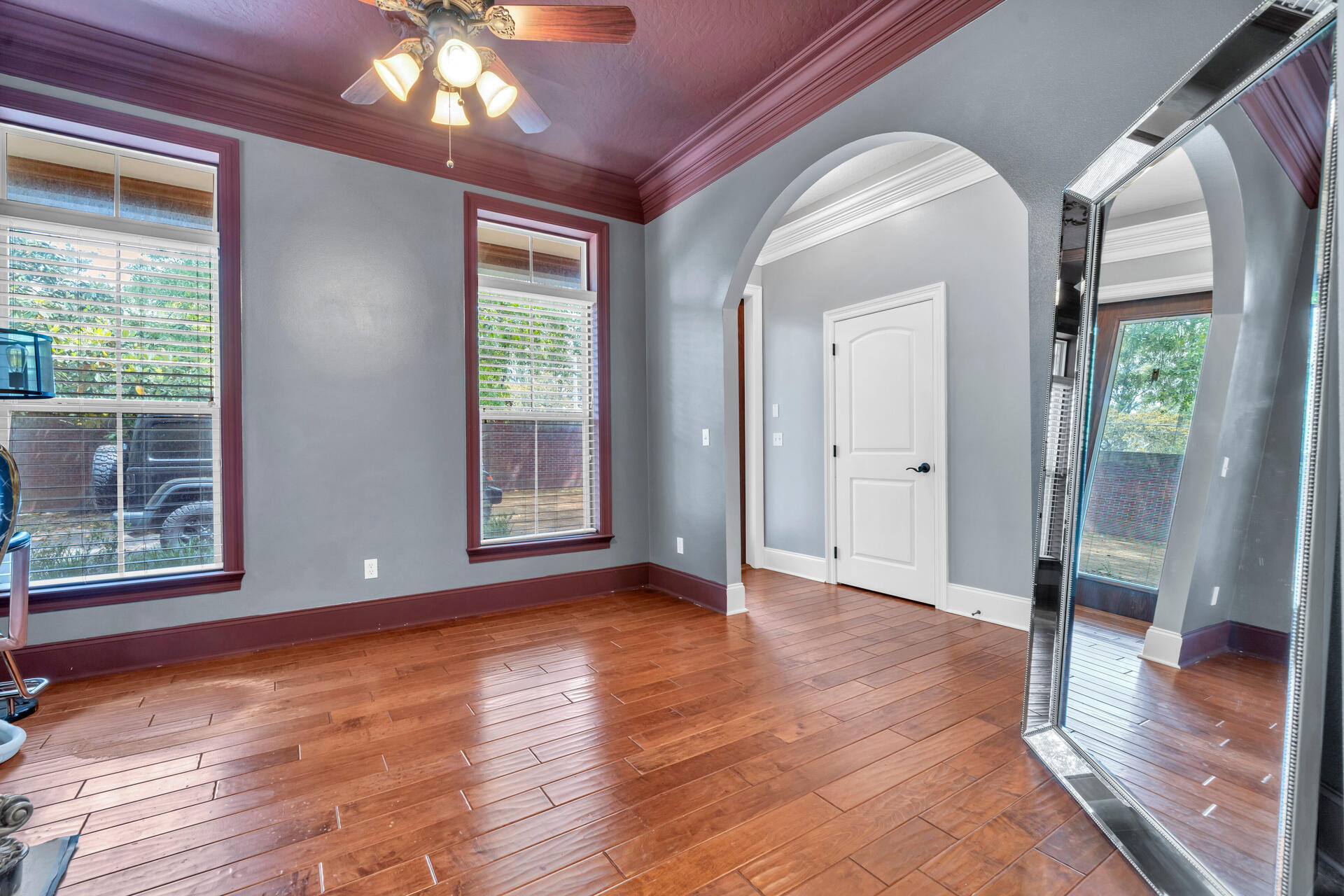 2 Plantation Oaks Drive
