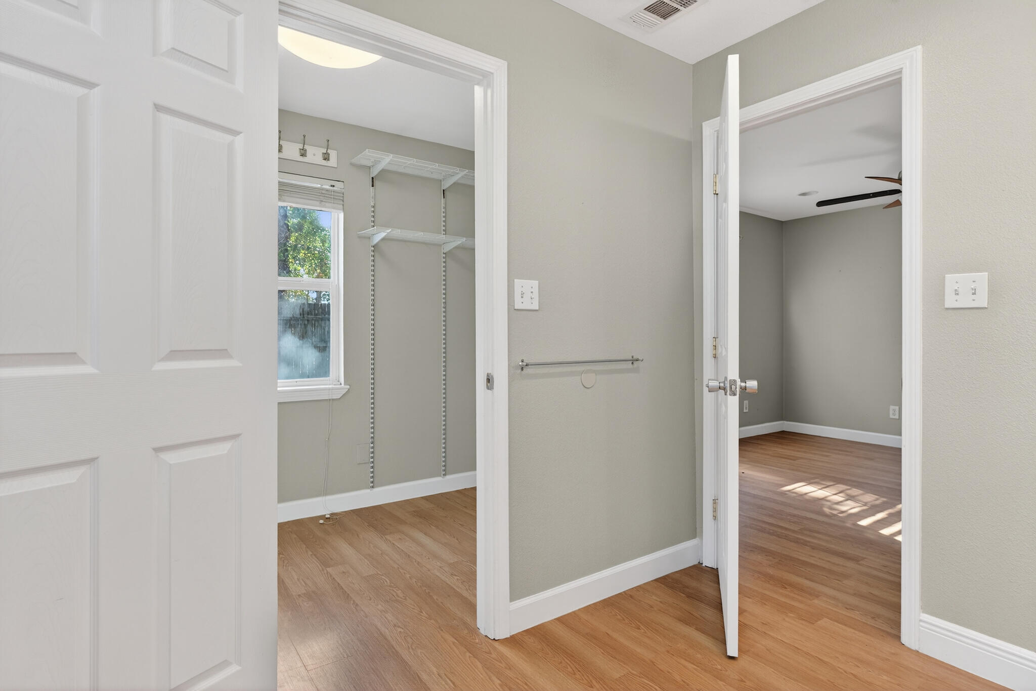 136 NW Robinwood Drive