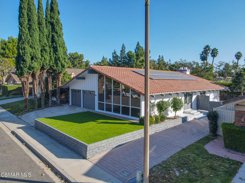 1832 Shady Brook Drive