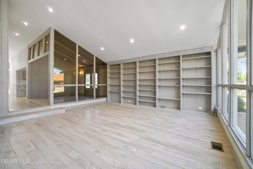1832 Shady Brook Drive