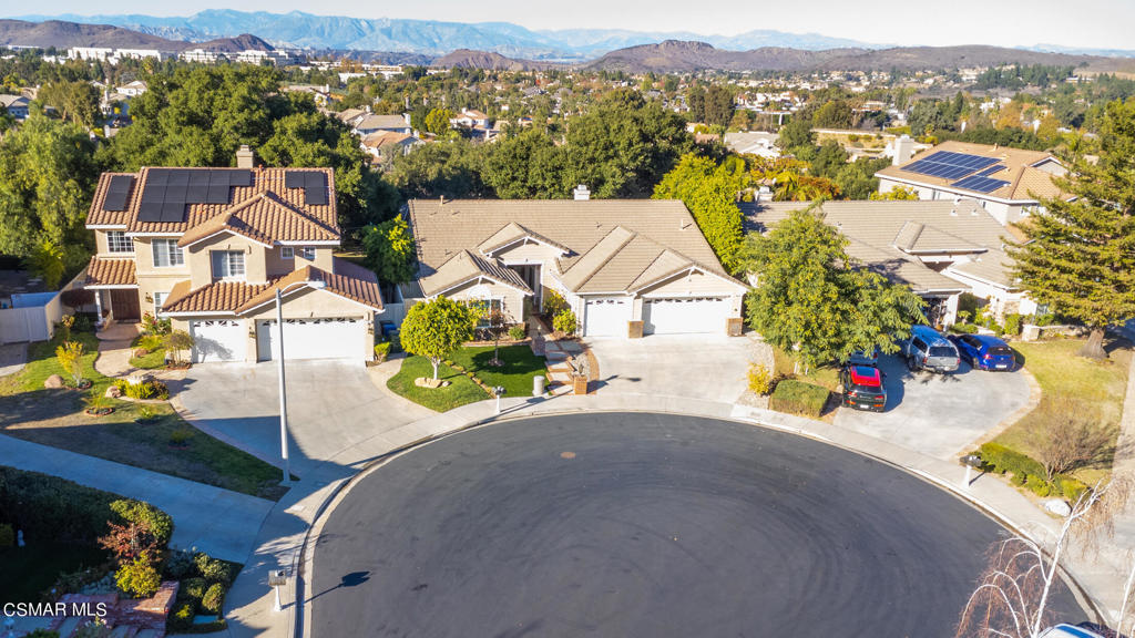 1607 Meadowglen Court