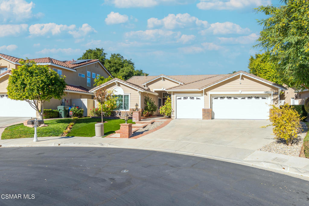 1607 Meadowglen Court