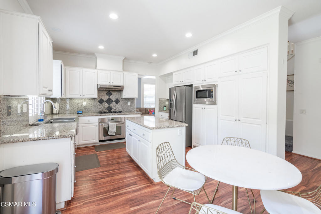 3120 Anasazi Way