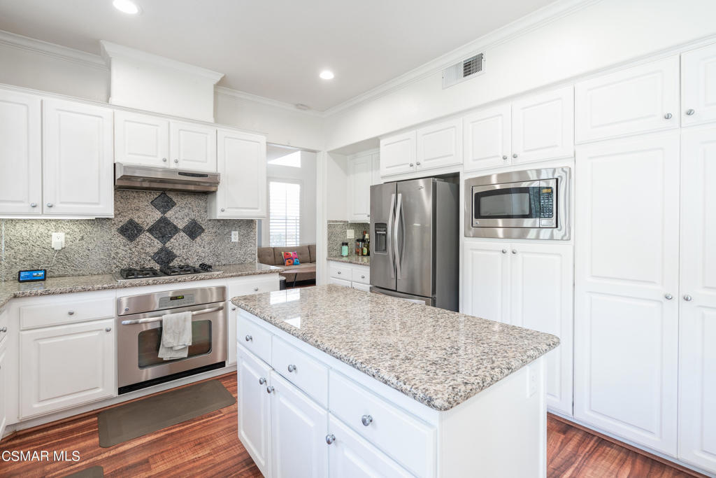 3120 Anasazi Way