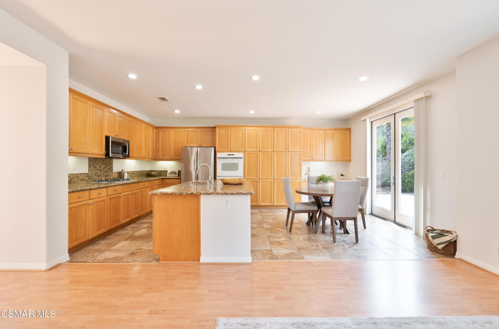 4722 Via La Jolla