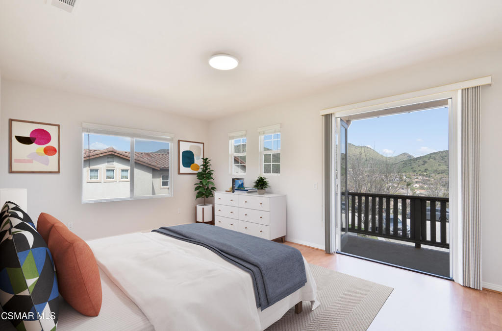 4722 Via La Jolla