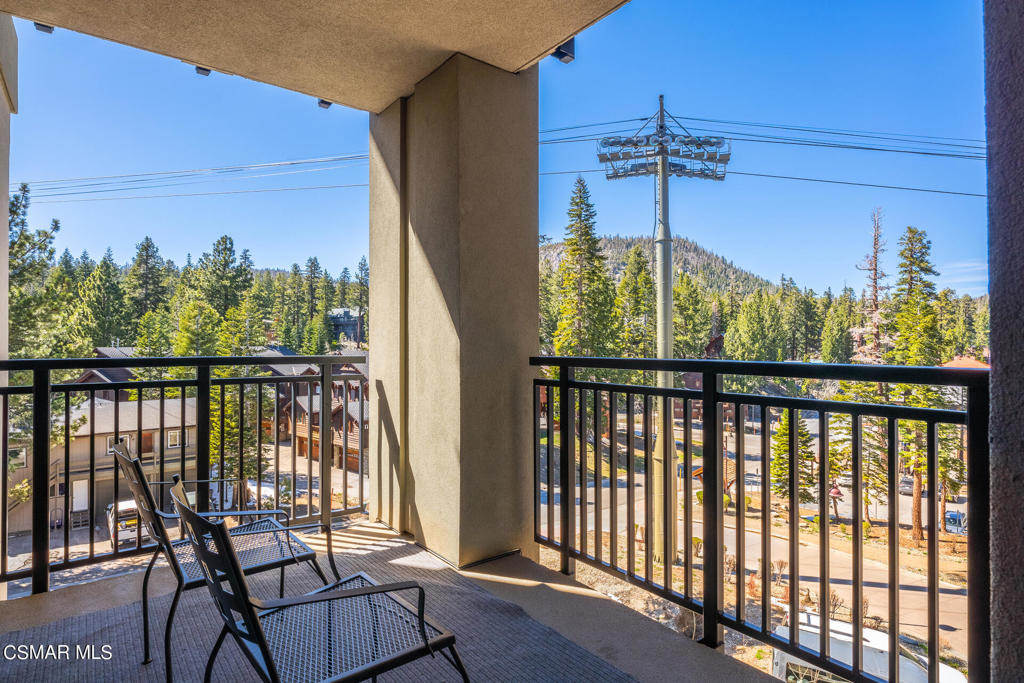 50 Hillside Drive 402