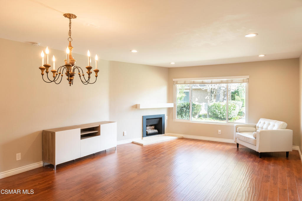 2137 Crespi Lane
