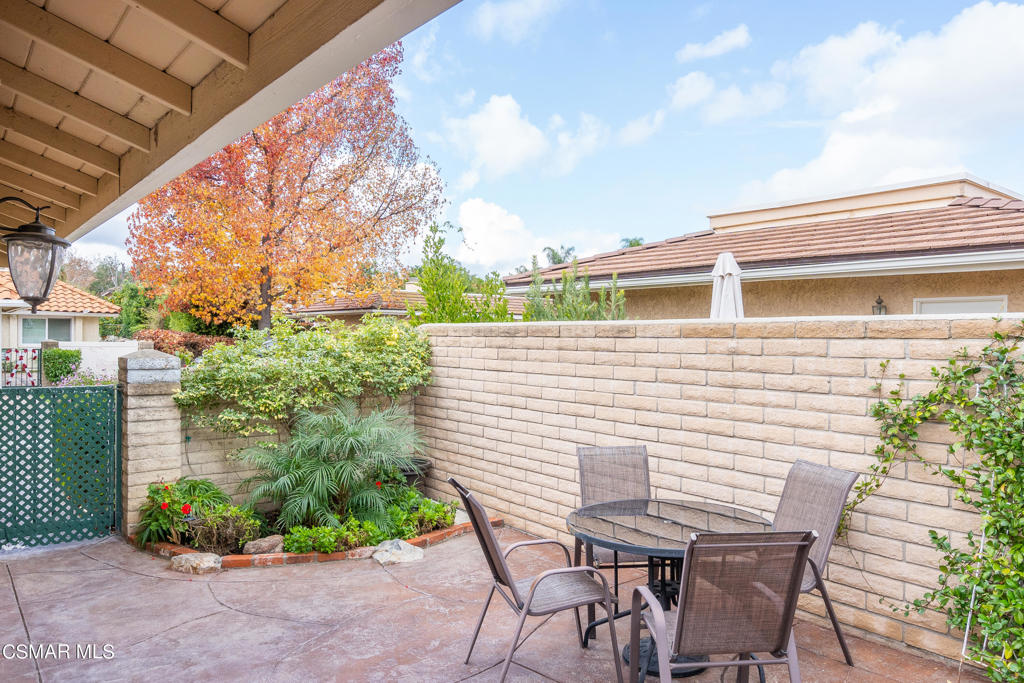 2137 Crespi Lane