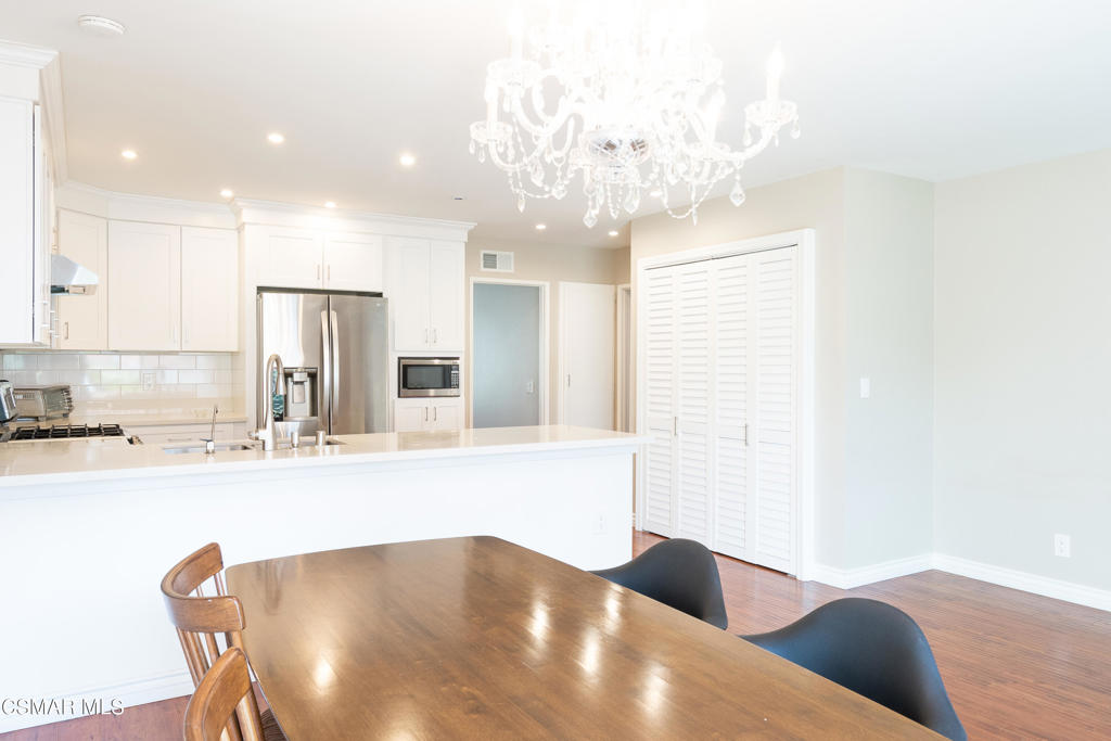 2137 Crespi Lane