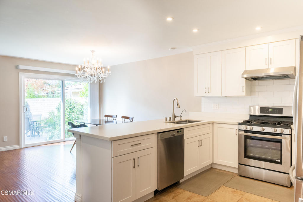 2137 Crespi Lane