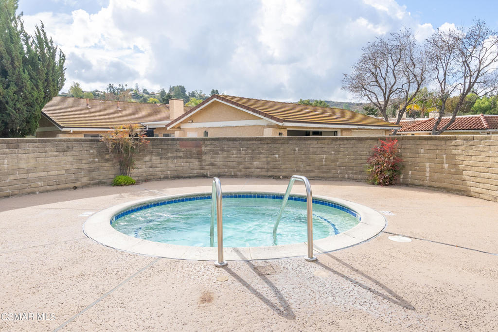 2137 Crespi Lane