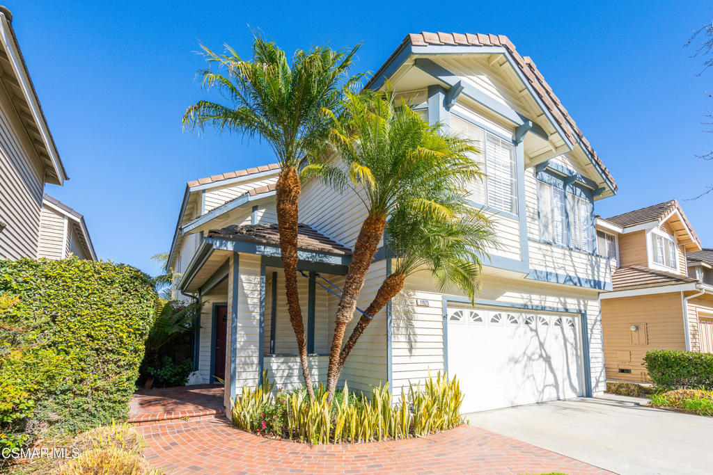 11925 Berrybrook Court