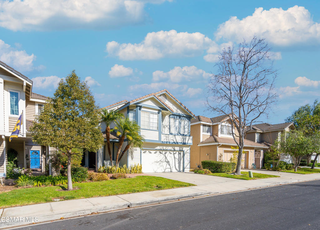 11925 Berrybrook Court