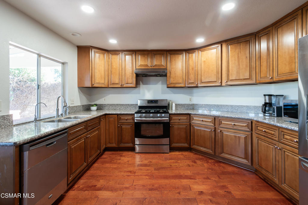 11925 Berrybrook Court