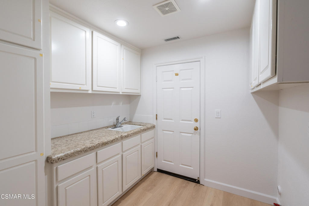 3428 Country Haven Circle