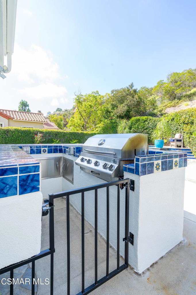 2217 Kirsten Lee Drive