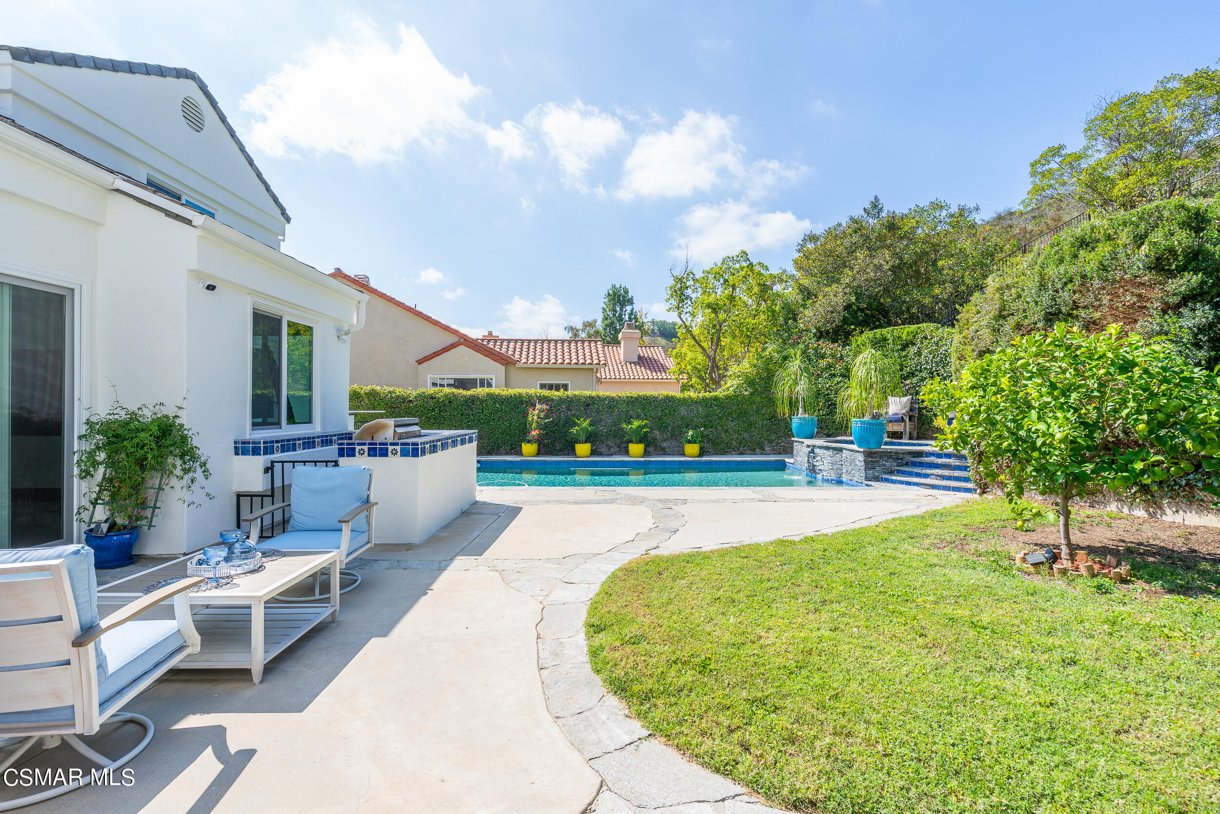 2217 Kirsten Lee Drive