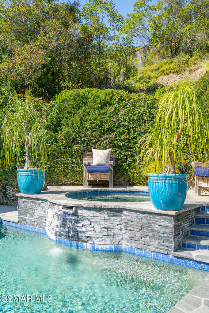 2217 Kirsten Lee Drive