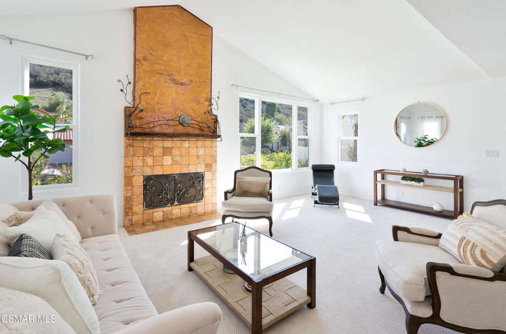 2217 Kirsten Lee Drive