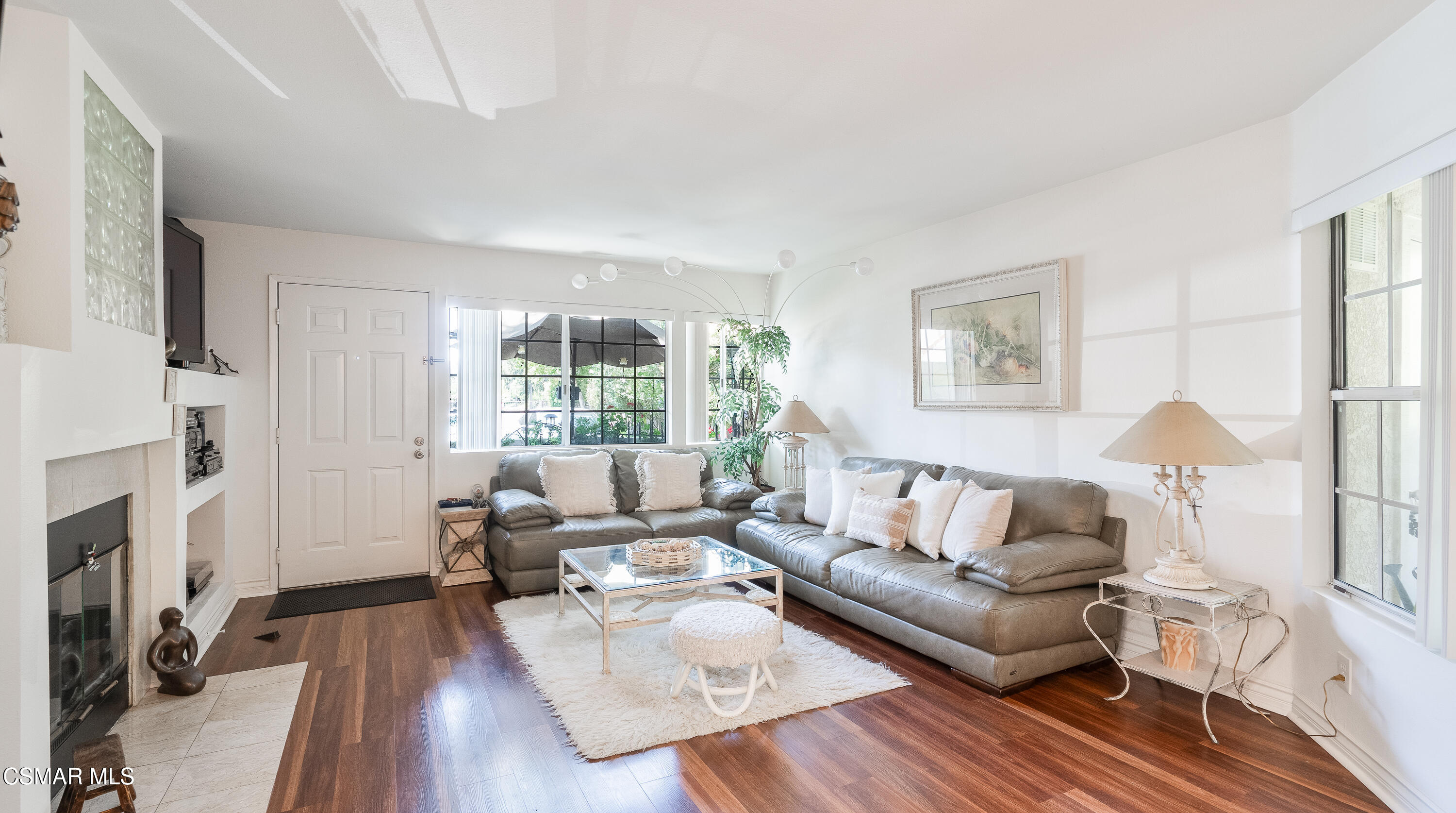 4240 Lost Hills Road, 3301