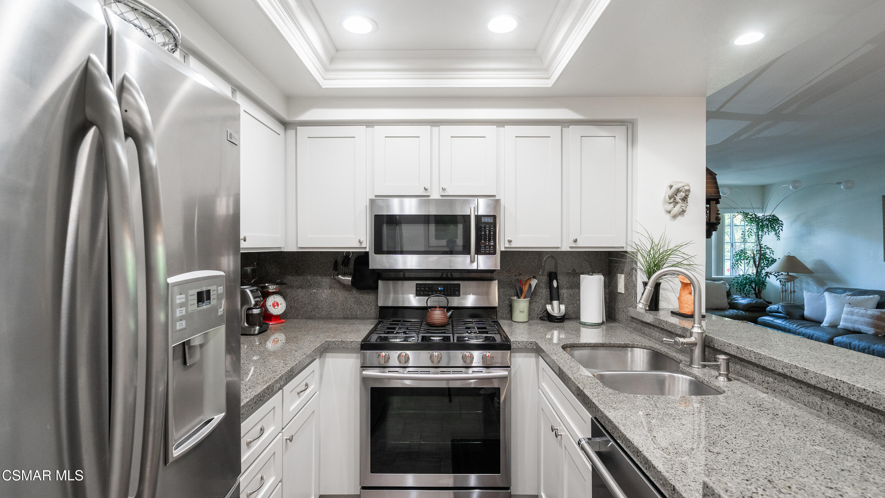 4240 Lost Hills Road, 3301