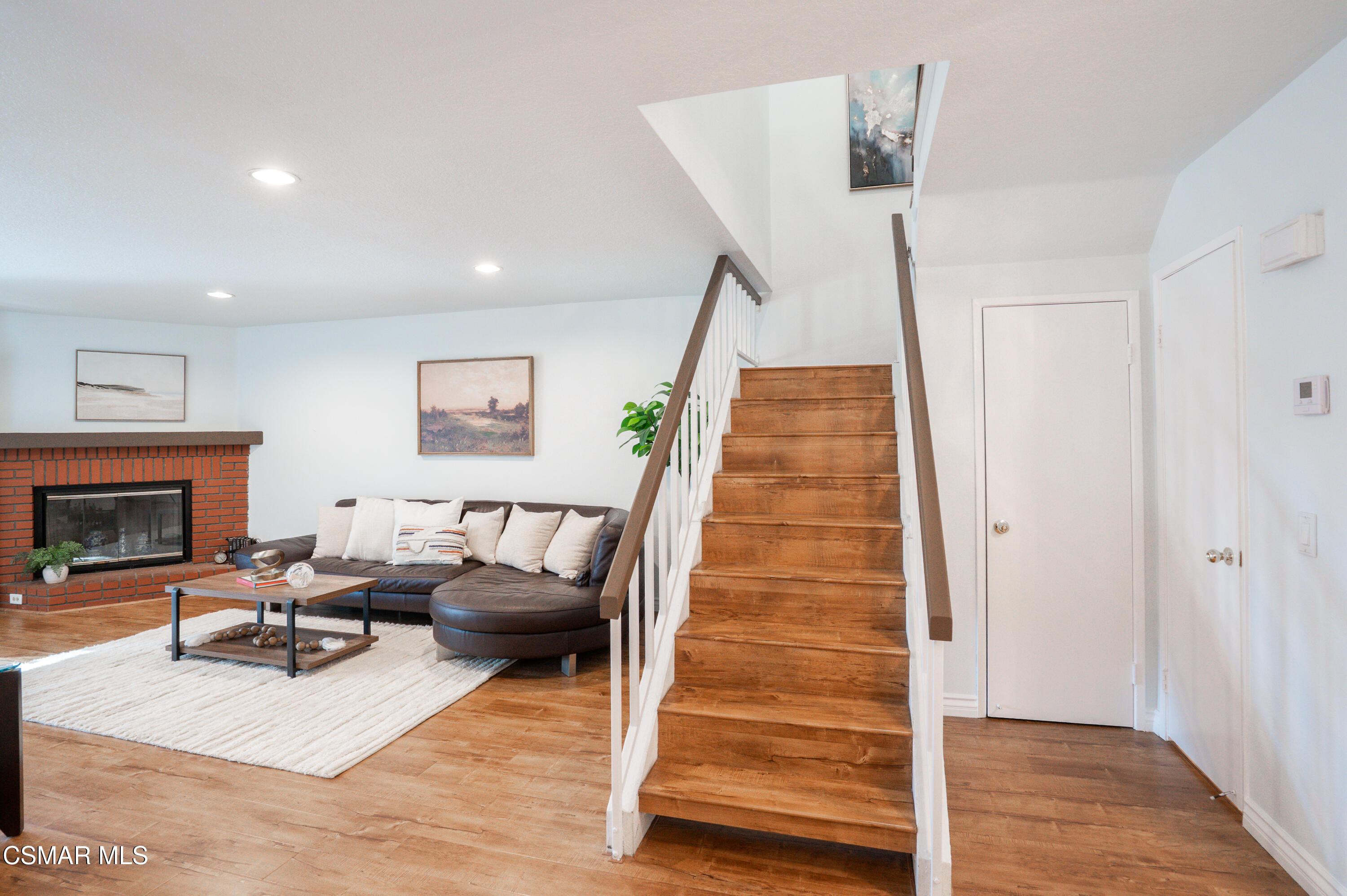 19235 Index Street, 3