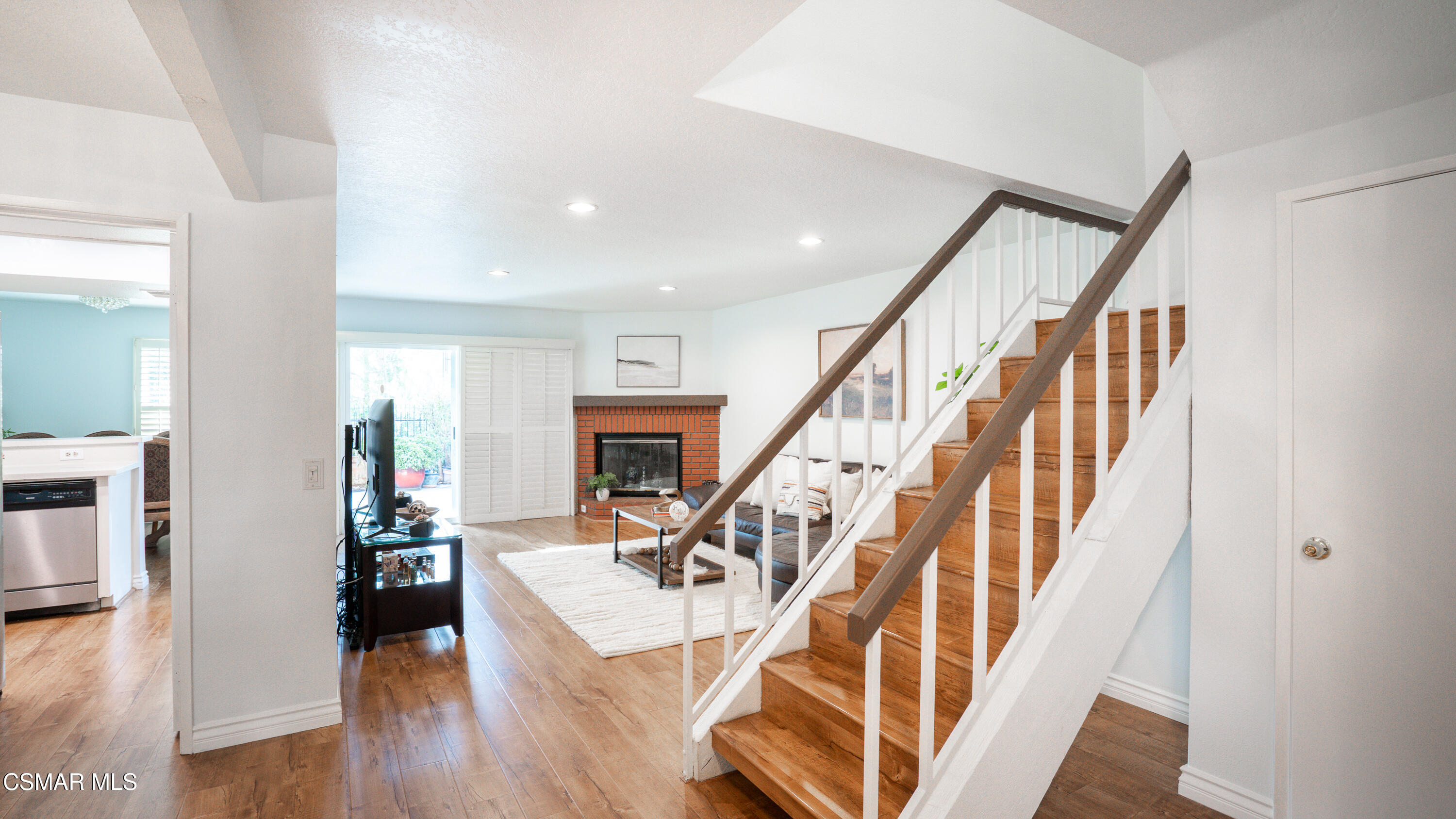 19235 Index Street, 3