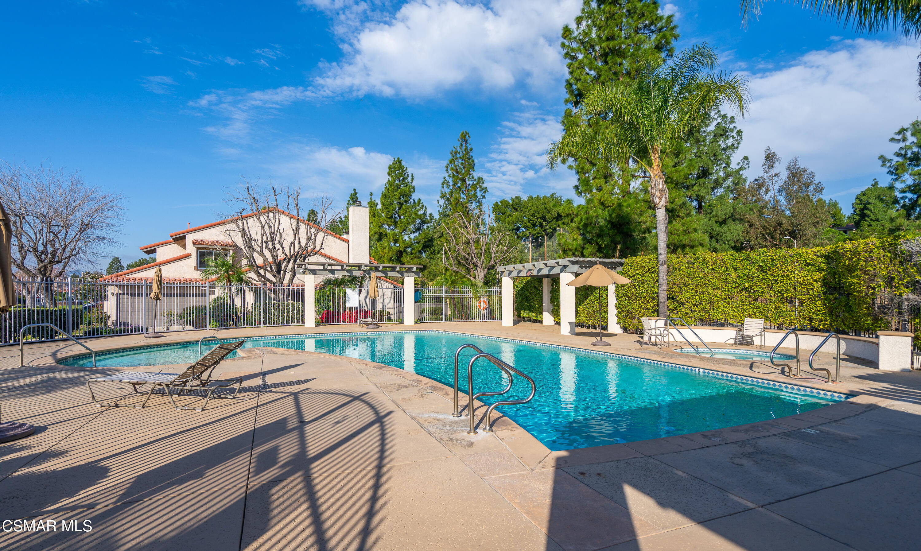 19235 Index Street, 3