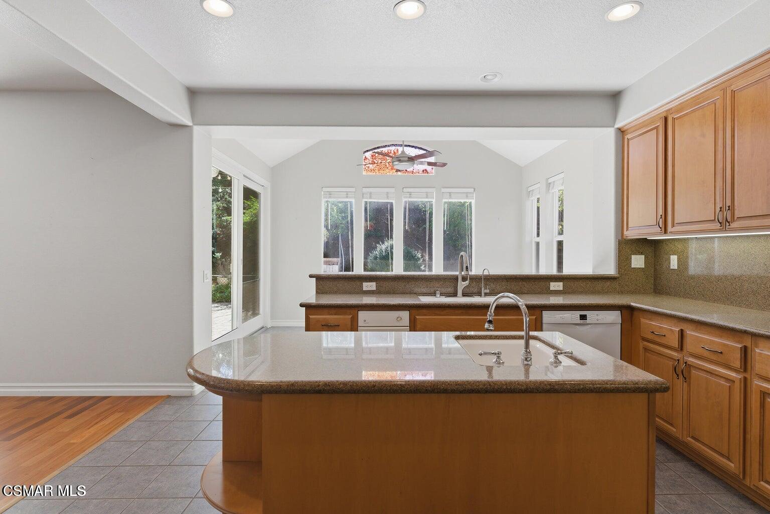 1775 Red Robin Place