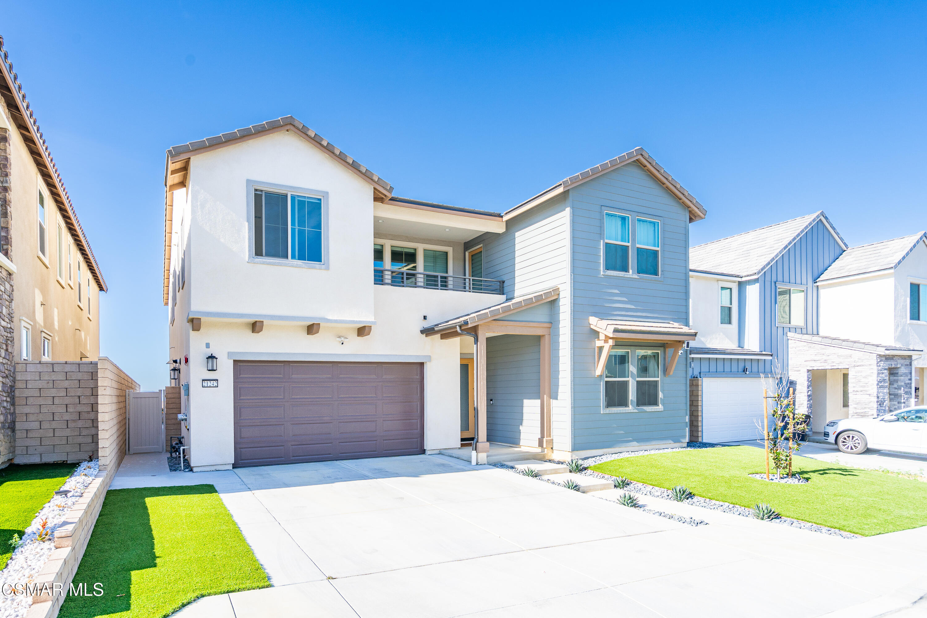 21242 W Wild Flower Way