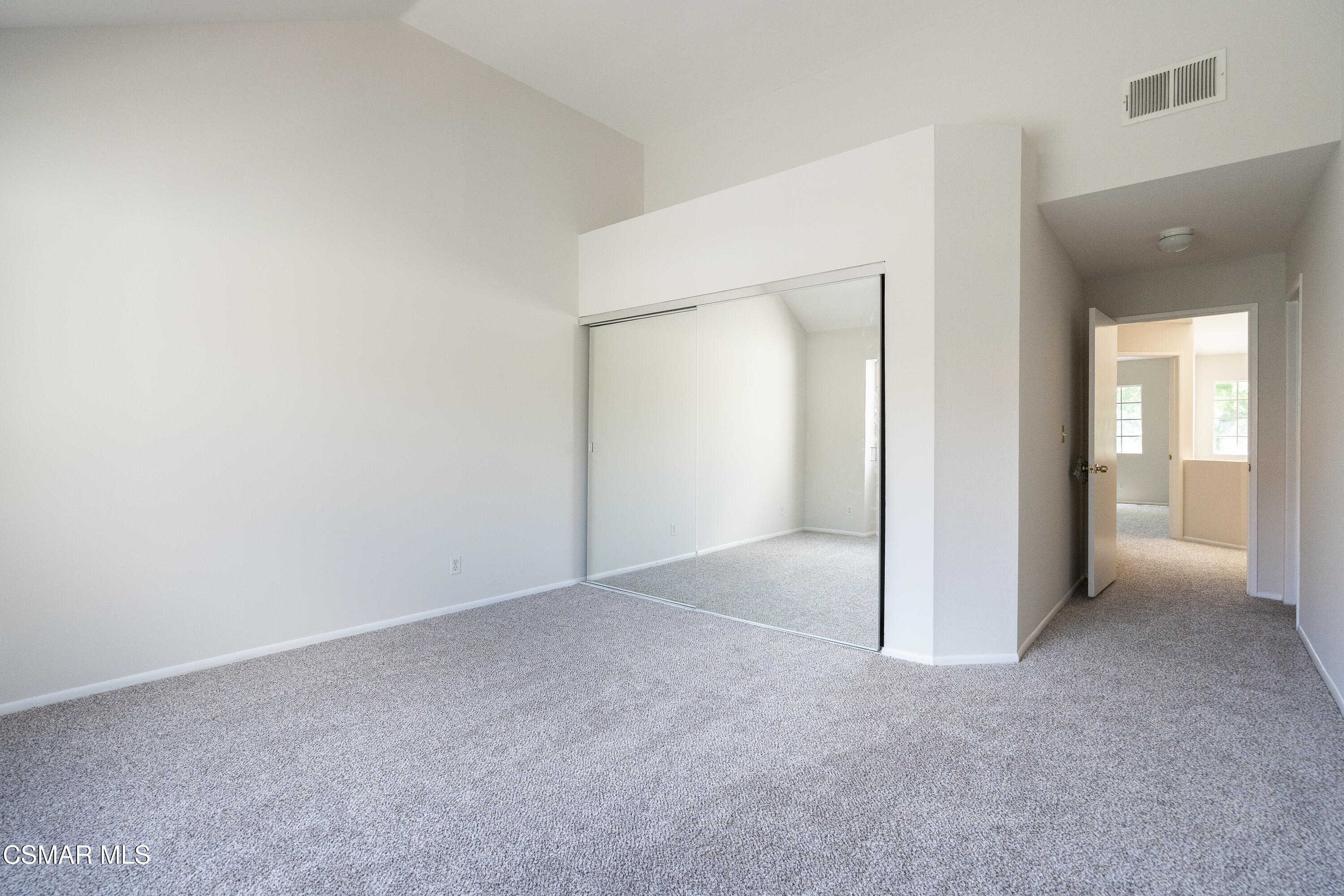4240 Lost Hills Road, 3302