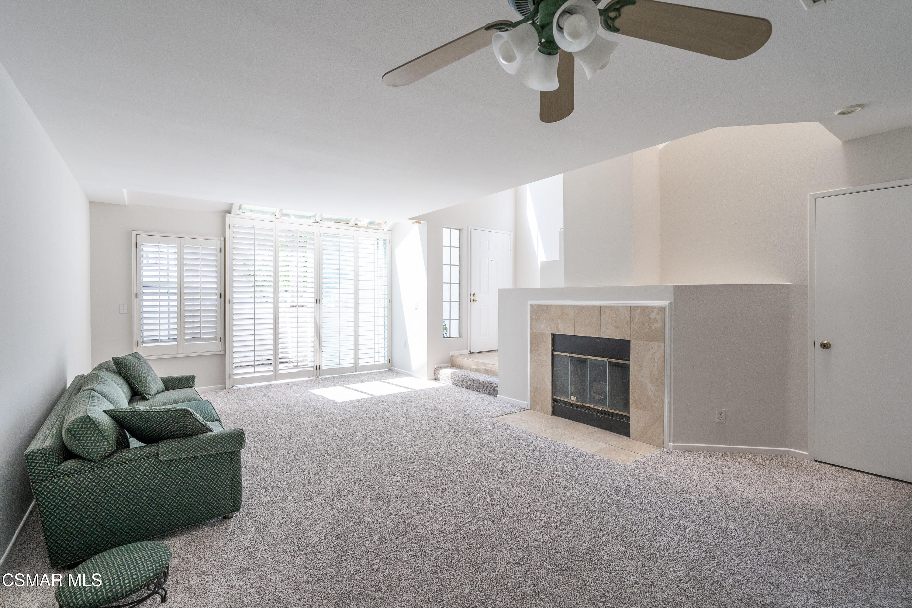 4240 Lost Hills Road, 3302