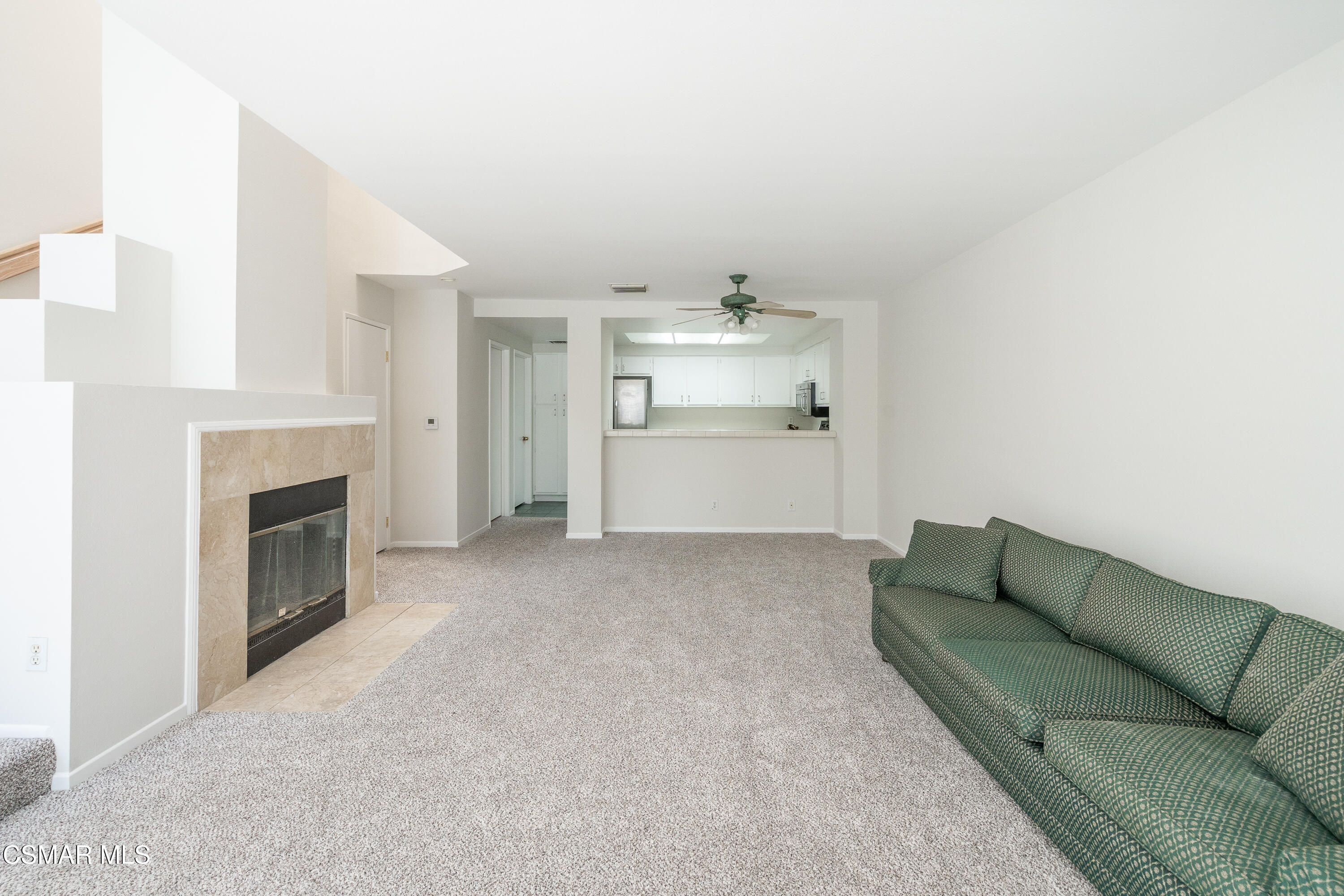 4240 Lost Hills Road, 3302