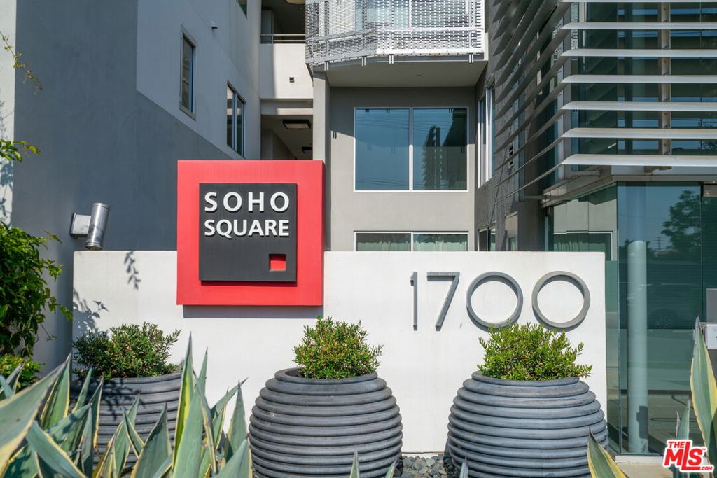 1700 Sawtelle Boulevard 206