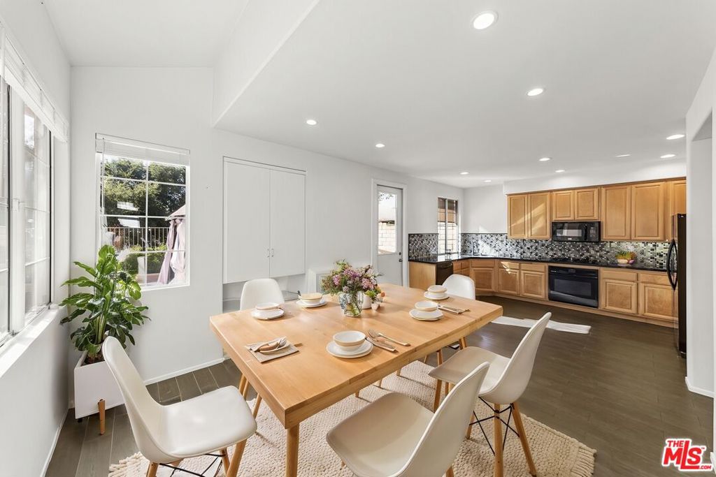 3109 La Casa Court