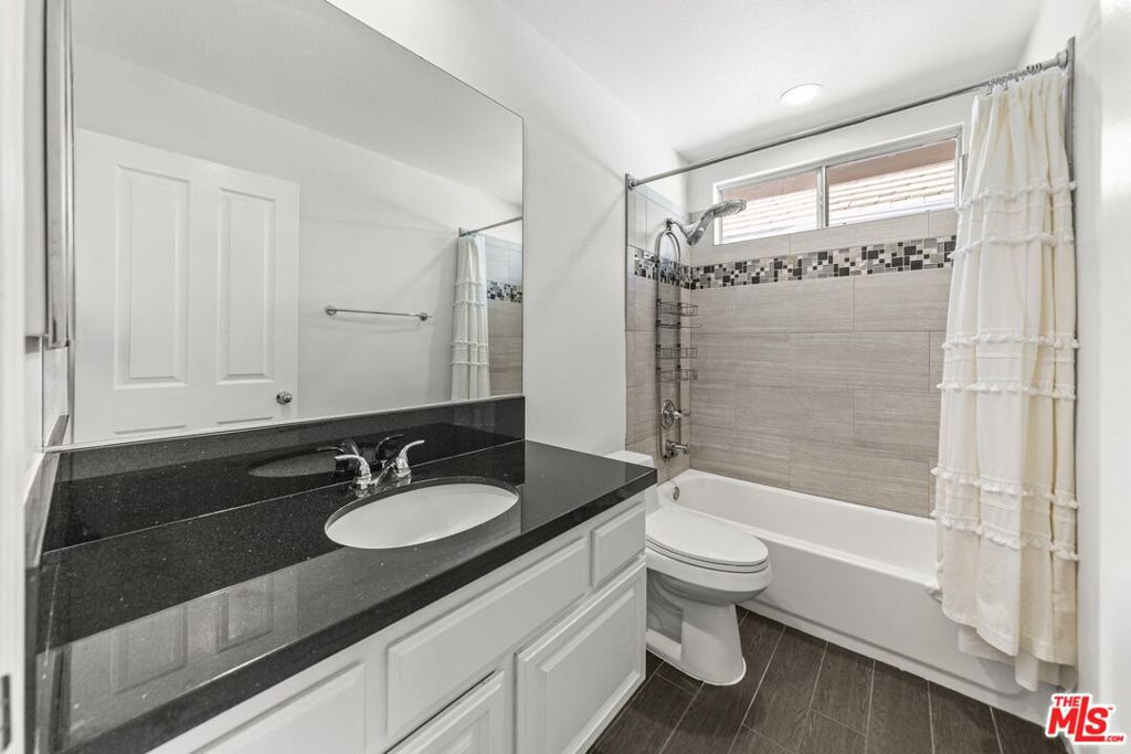 3109 La Casa Court