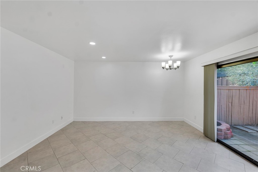9757 Reseda Boulevard 70