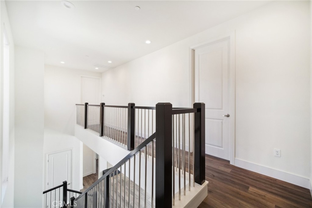 20820 W. Acorn Circle