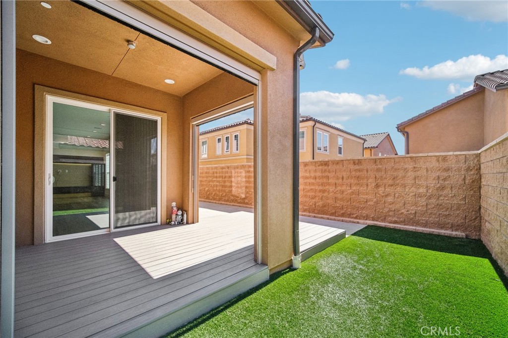 20820 W. Acorn Circle