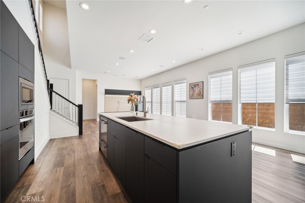 20820 W. Acorn Circle