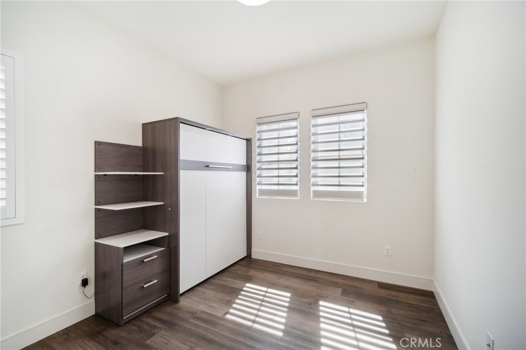 20820 W. Acorn Circle