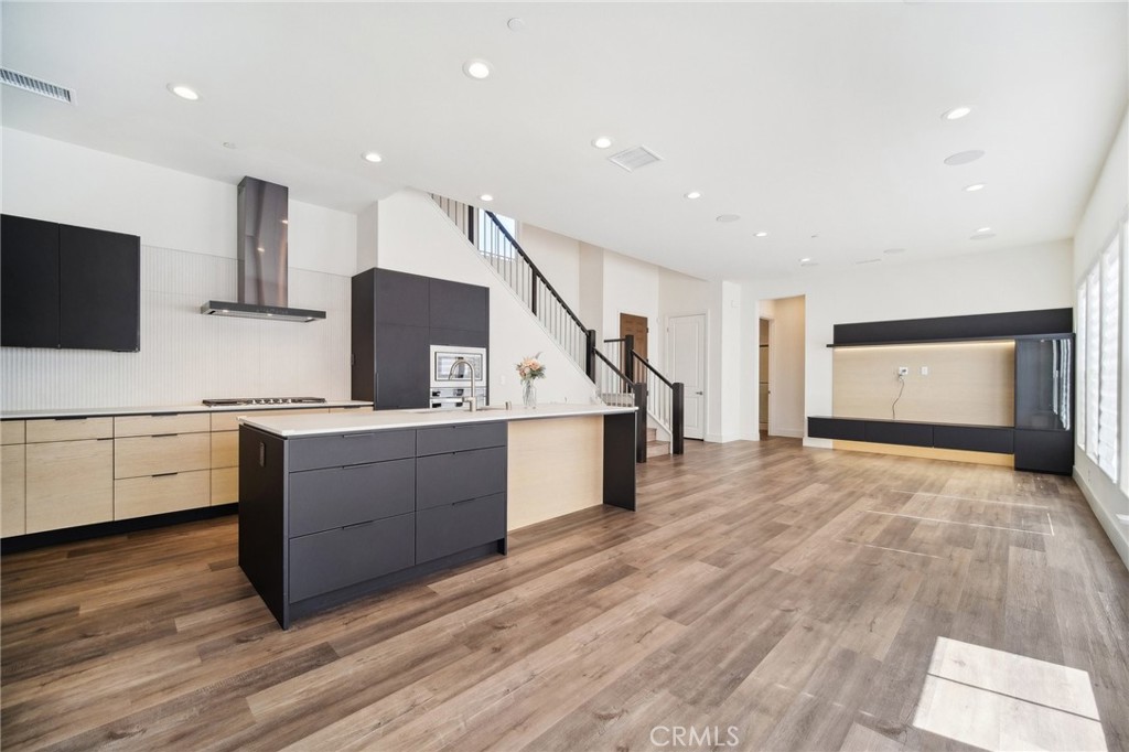 20820 W. Acorn Circle