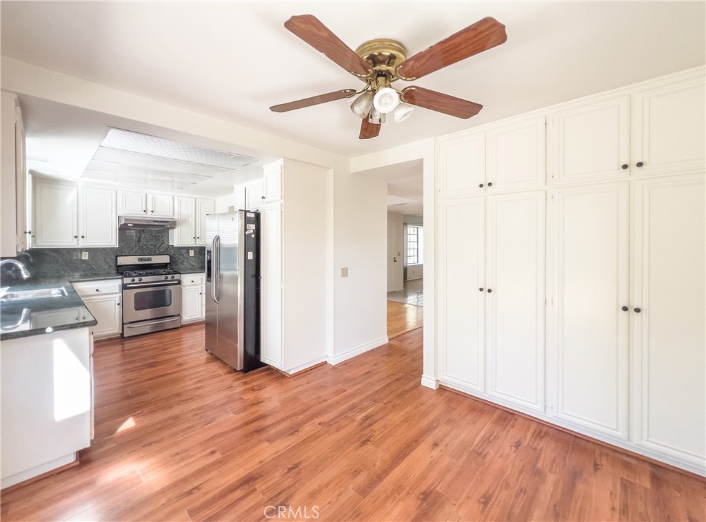 2489 Pinewood Place
