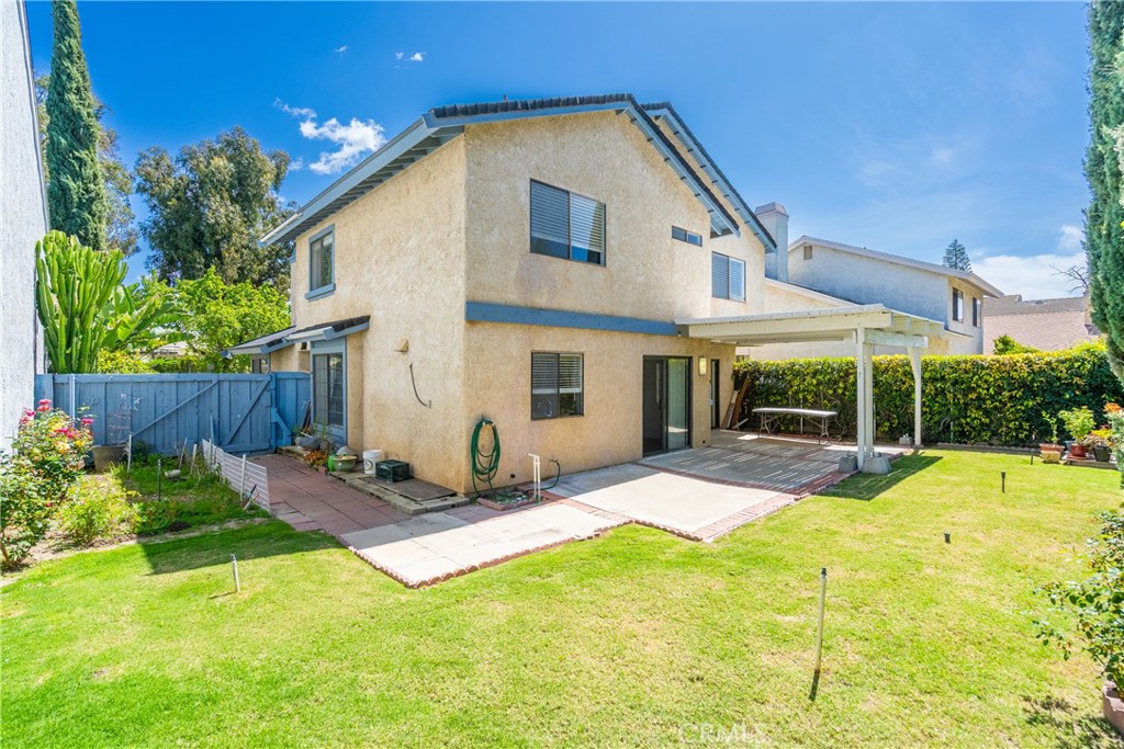 2489 Pinewood Place