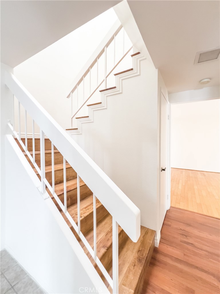 2489 Pinewood Place